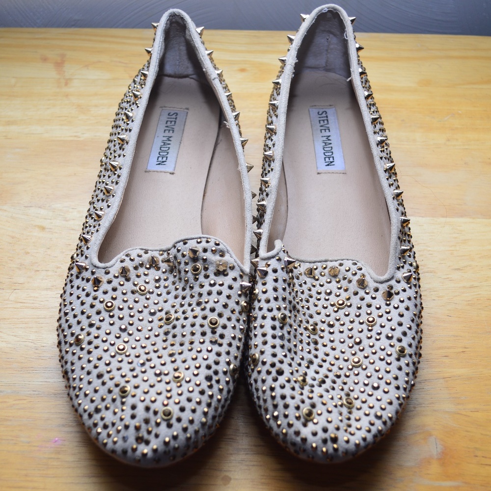 Steven Madden gold studded flats